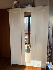 Armadio bianco tre ante con specchio