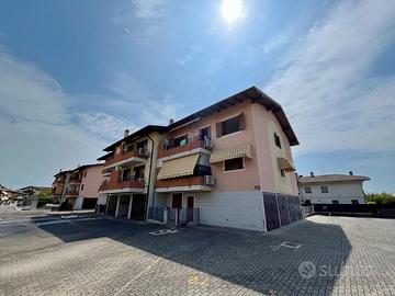 APPARTAMENTO DAI COMODI SPAZI E CON AMPIA SOFFITTA