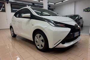 Toyota Aygo 1.0 GPL VVT-I 69 CV 5P X-WAVE MMT AUTO