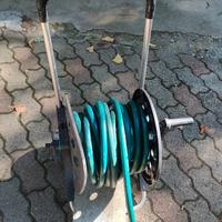 Avvolgi canna acqua, carrello con canna e raccordi