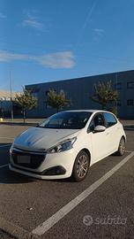 Peugeot 208 1.2 82cv NEOPATENTATI  