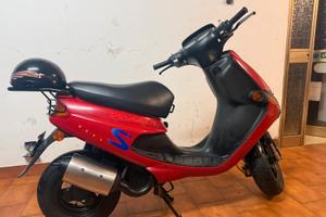 Peugeot Buxi 50 2T con sospensione