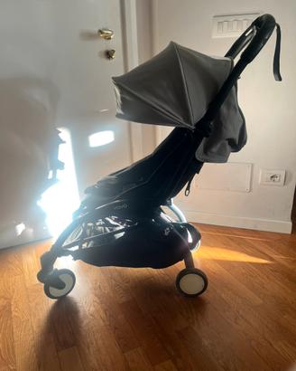 Passeggino YOYO + borsa Stokke + copertina Mayoral
