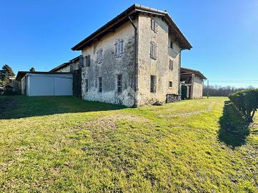CASA SEMINDIPENDENTE A PAVIA DI UDINE