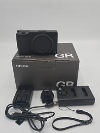 RICOH GR III