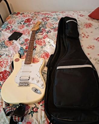 Chitarra elettrica con amplificatore