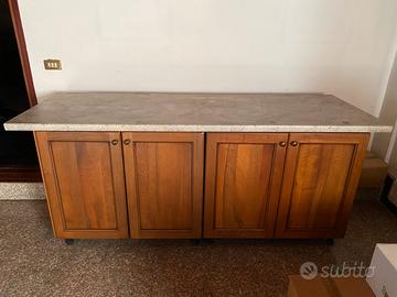 Bancone cucina/dispensa