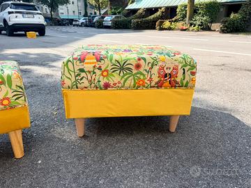 Coppia di pouf realizzati a mano