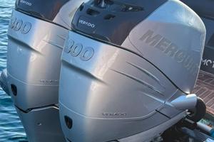 Motori fuoribordo MERCURY VERADO L6 300 x 2 2014