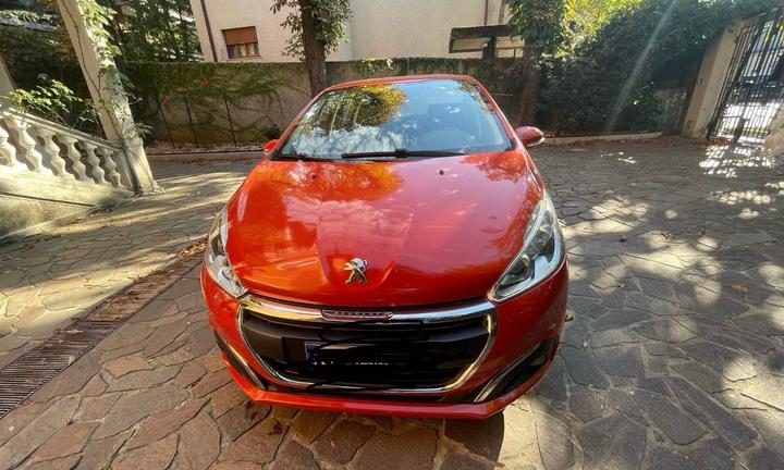 Peugeot 208 1.2 Benzina – 2016 – 92k km - 7.500€