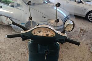vespa 50 et 4  prezzo contrattabile 