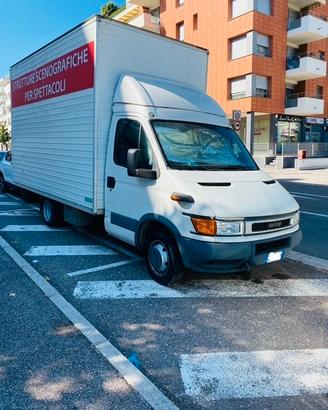 IVECO 35    2,8cc  Turbo diesel