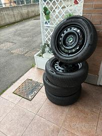 Cerchi e gomme invernali R16