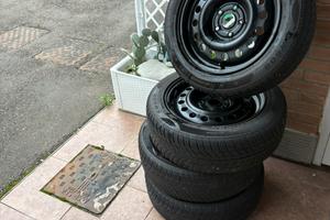 Cerchi e gomme invernali R16