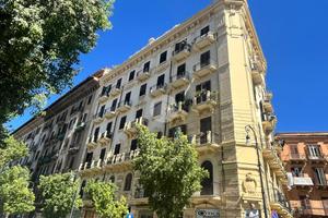 MULTILOCALE A PALERMO