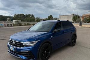 Volkswagen Tiguan 2.0 TDI 150 CV SCR DSG R-Line