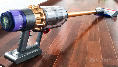 Dyson V11