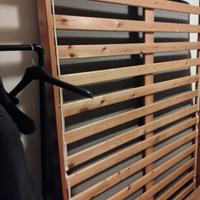 Letto a doghe legno 1 piazza e 1/2 + materasso.