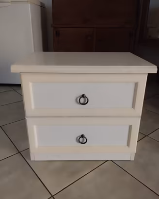 Scrivania e Comodino