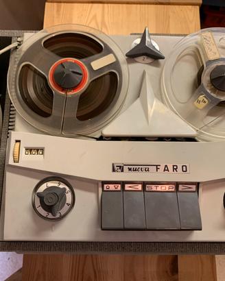 Registratore a nastro vintage Nova Faro