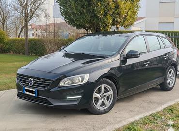 Volvo v60 - 1.6 Diesel R-Design 2015 