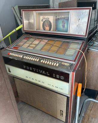 2 juke box Nsm festival 130 anno 1967