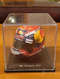 1:5 Casco Spark Max Verstappen 2017