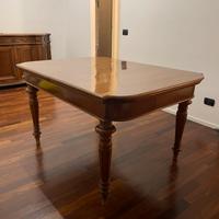 Tavolo d’epoca in noce fine ‘800 con certificato