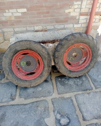 coppia ruote per  motocoltivatore 