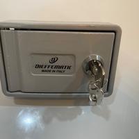 Cassaforte Italiana DIEFFEMATIC Nuova con Chiavi