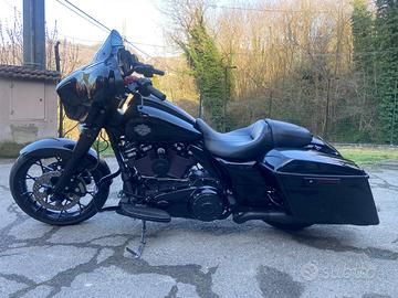 Harley Davidson street glide special