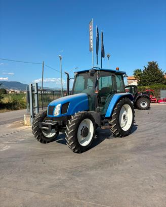 NEW HOLLAND TLA 100 " LEGGERE BENE "