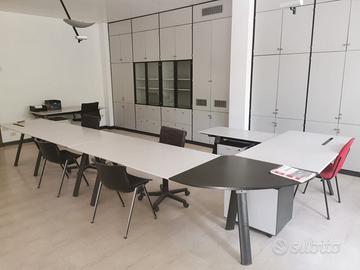 Negozio ufficio centro Montebelluna con posti auto