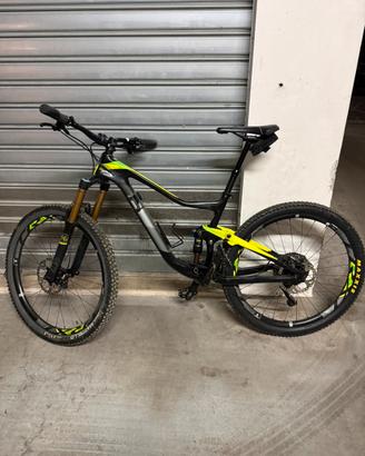 Giant trance advance