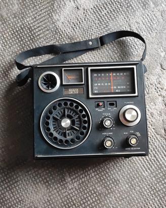 Radio vintage TENKO portatile anni ‘70 –multibanda