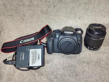 Canon eos 700d + obiettivo.