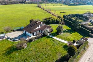 VILLA SINGOLA A CASIRATE D'ADDA