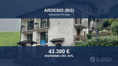 Immobile in asta di 96 m² con box auto a Ardesio