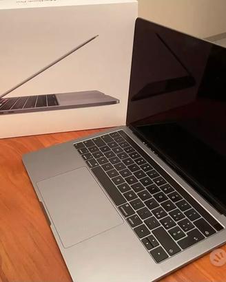 MacBook Pro 13” 2018 Touch Bar Perfetto