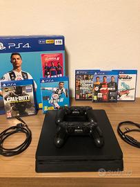 PS4 1TB + 2 CONTROLLER + 5 GIOCHI