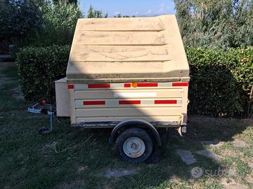 Rimorchio per trasporto cani