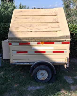 Rimorchio per trasporto cani