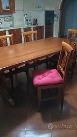 tavolo da pranzo in legno