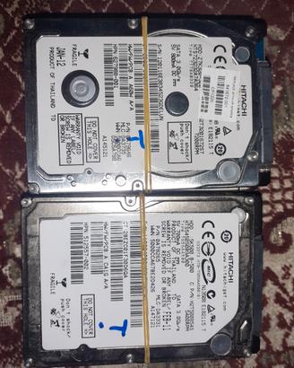 Lotto 8 Hard Disk 2.5" SATA.
