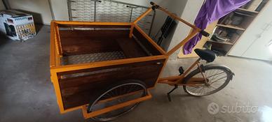 Cargo bike con cassone anteriore