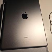 ipad 9 + logitech combo touch + adattatore hdmi