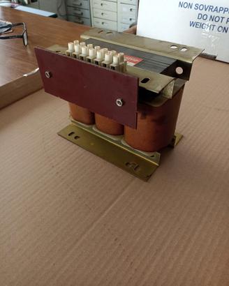 TRASFORMATORE TRIFASE 1000W