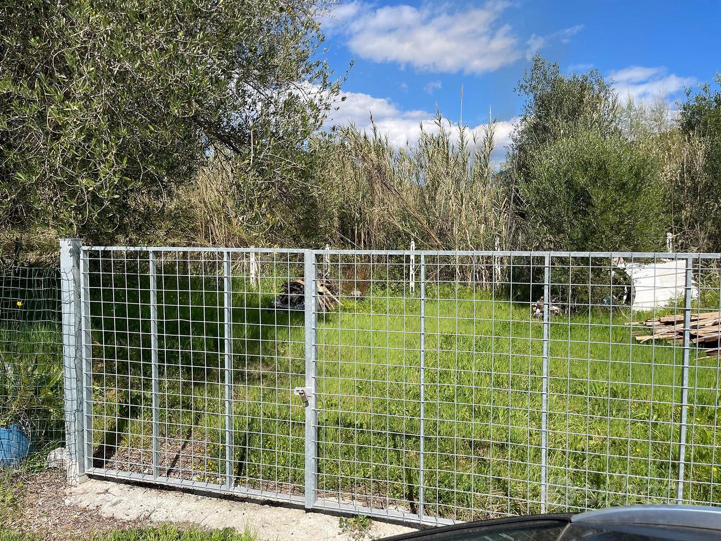 Terreno agricolo circa 200mq recintato - Vista 2