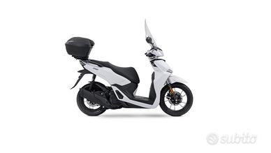 Voge Sfida SR16 200cc Parabrezza e bauletto di ser