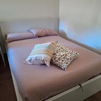 Letto + materasso una piazza e mezza pari a nuovo